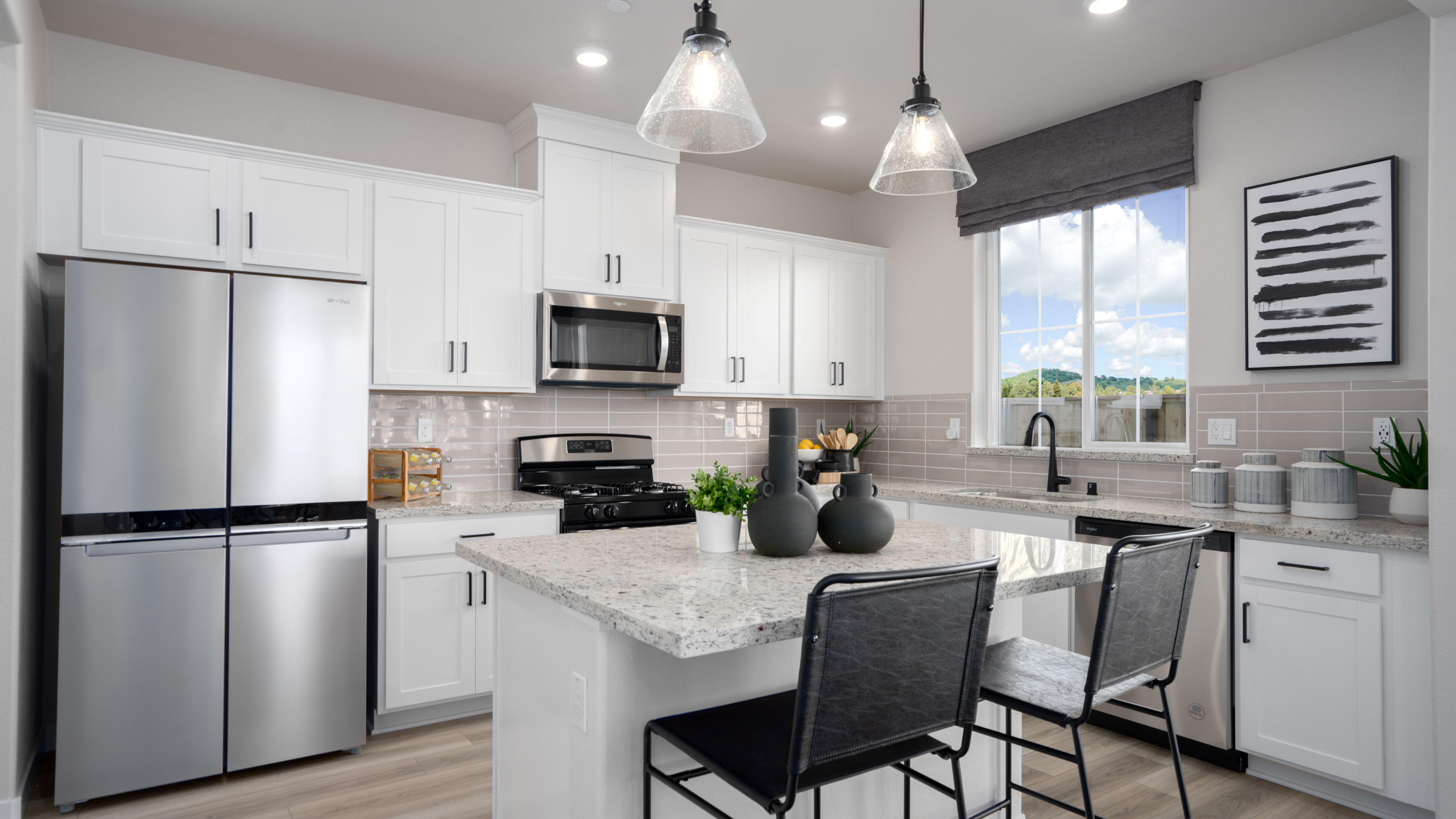 08 225 school st new web