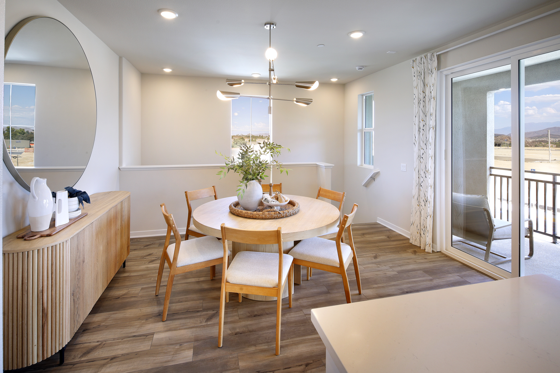 2401 36156 Jaden Avenue