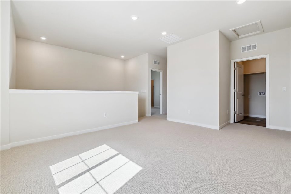 A large empty room.