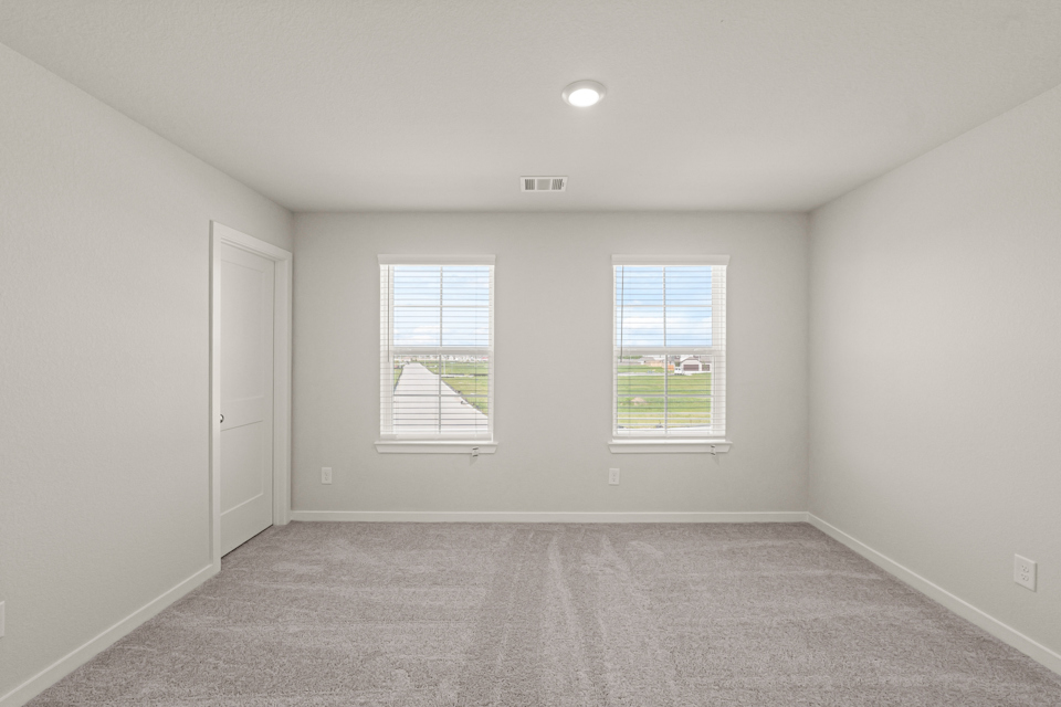 A room with windows.