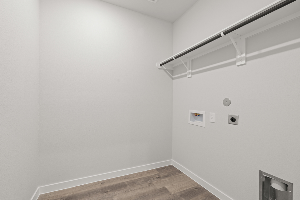 A white room with a white ceiling.