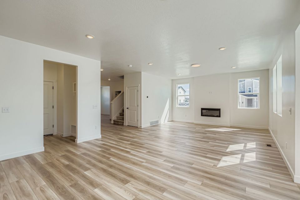 A large empty room.